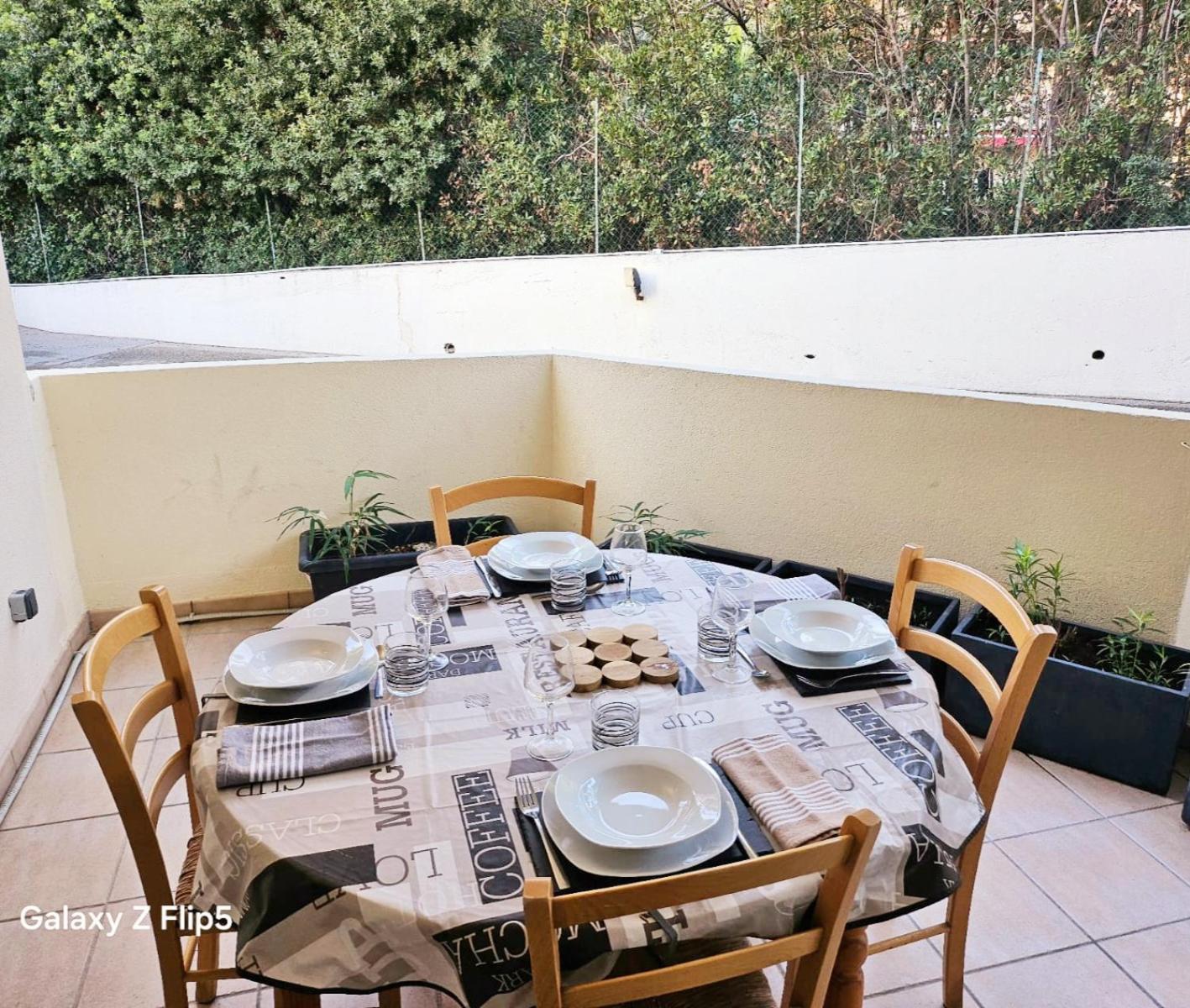 Saint-Raphaël Balcon, Parking, Piscine Et Clim' A 2 Pas Du Port Santa Lucia 아파트 외부 사진