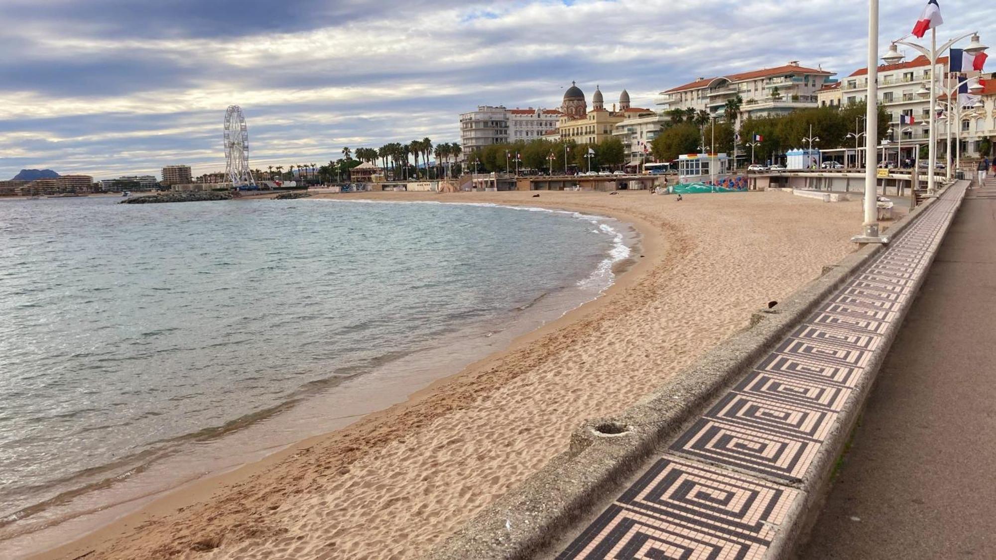 Saint-Raphaël Balcon, Parking, Piscine Et Clim' A 2 Pas Du Port Santa Lucia 아파트 외부 사진